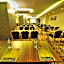 Golden Deluxe Hotel
