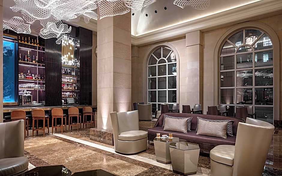 Hotel Crescent Court