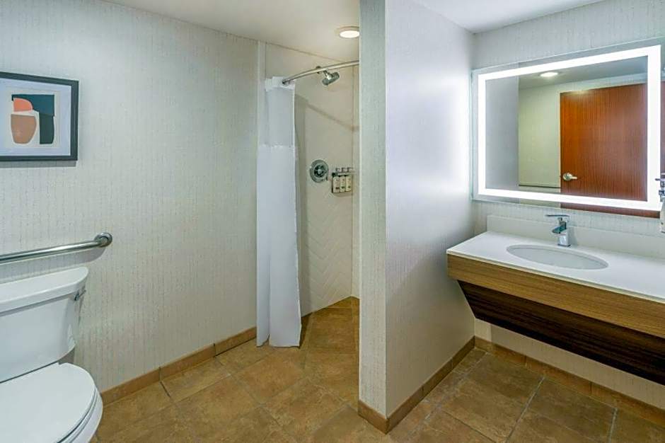 Holiday Inn Frisco By IHG