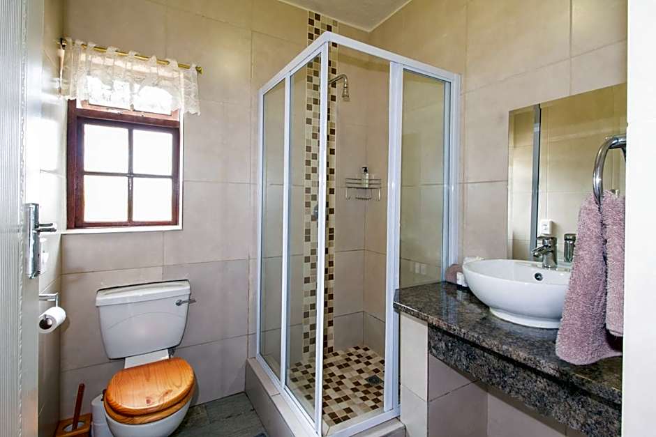 Storms River Guest Lodge