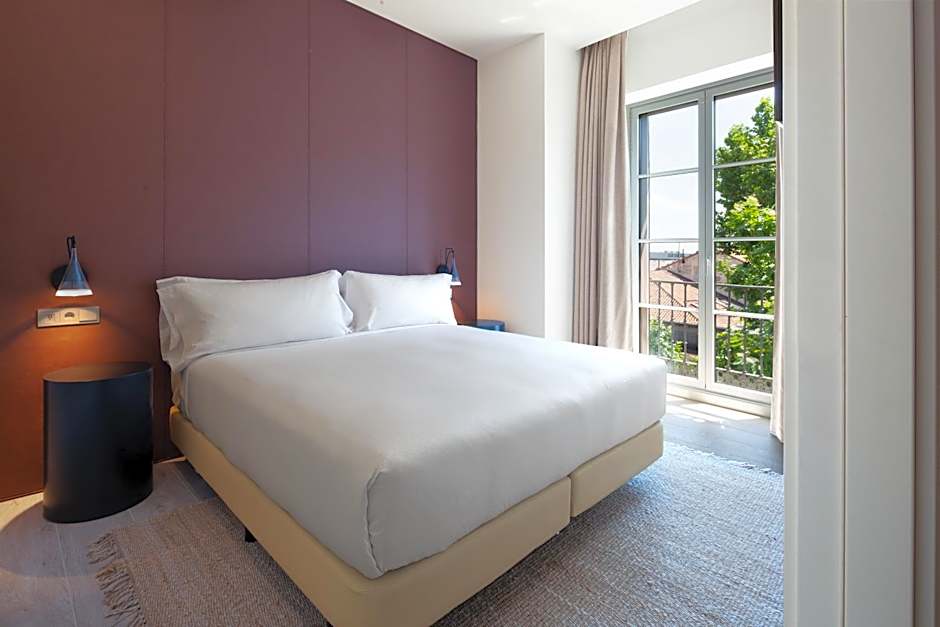 Atocha Hotel Madrid, Tapestry Collection by Hilton