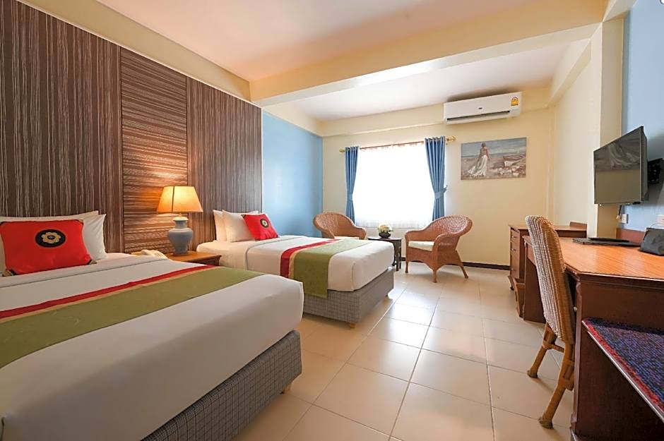 S Lodge Pattaya formally Sabai Lodge