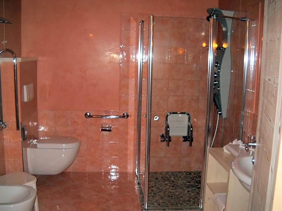 Castelir Suite Hotel