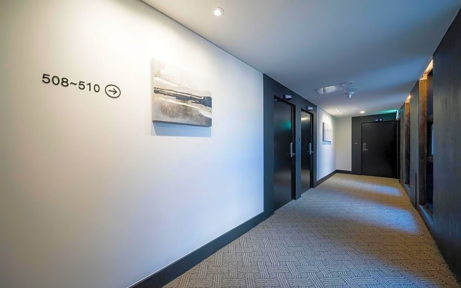 Andong Brown Dot Pungsan branch