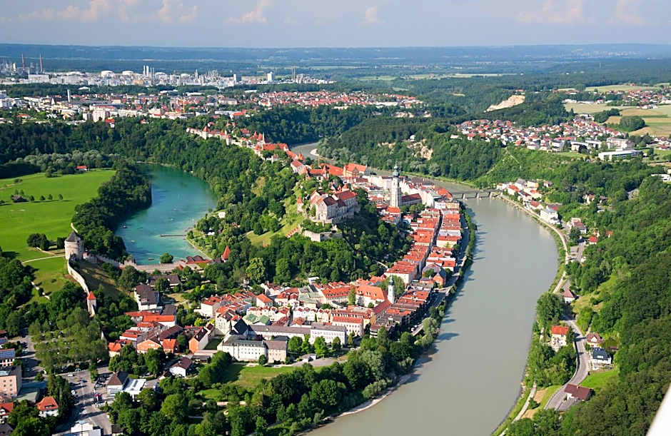 Hotel Burgblick, bei Burghausen