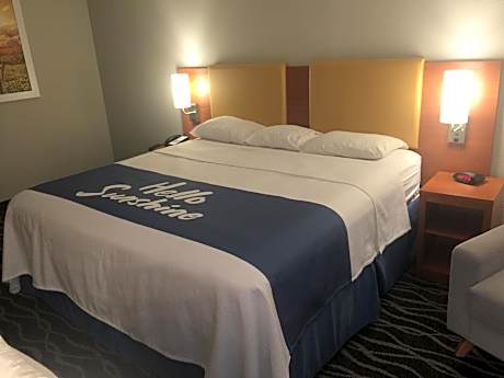 King Room - Non-Smoking