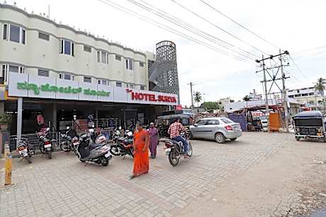 New Hotel Surya Lodge 