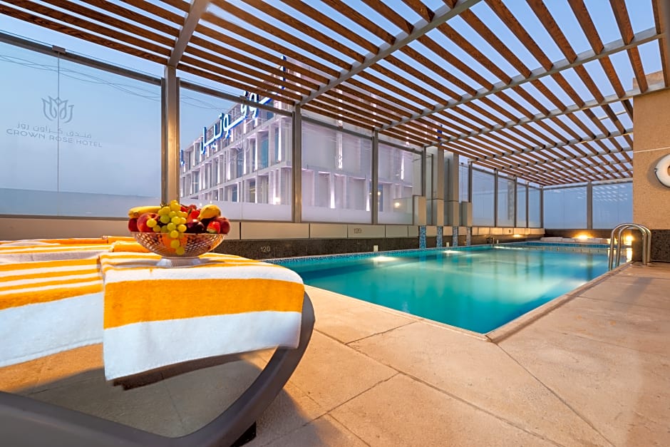 Crown Rose Hotel