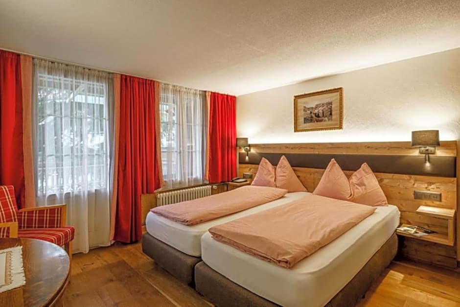 Alpenblick Hotel & Restaurant Wilderswil by Interlaken