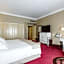 Hotel Carlton