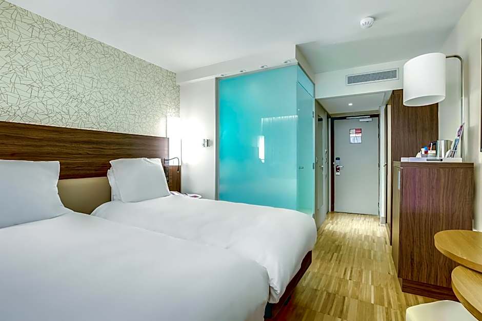 Mercure Paris Arc De Triomphe Etoile