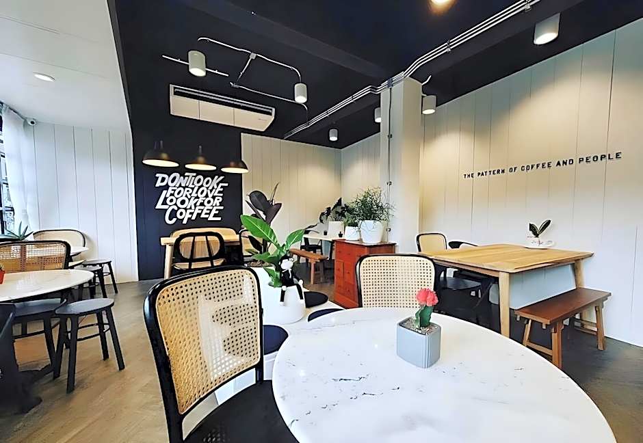 Blu Monkey Hotel Suratthani