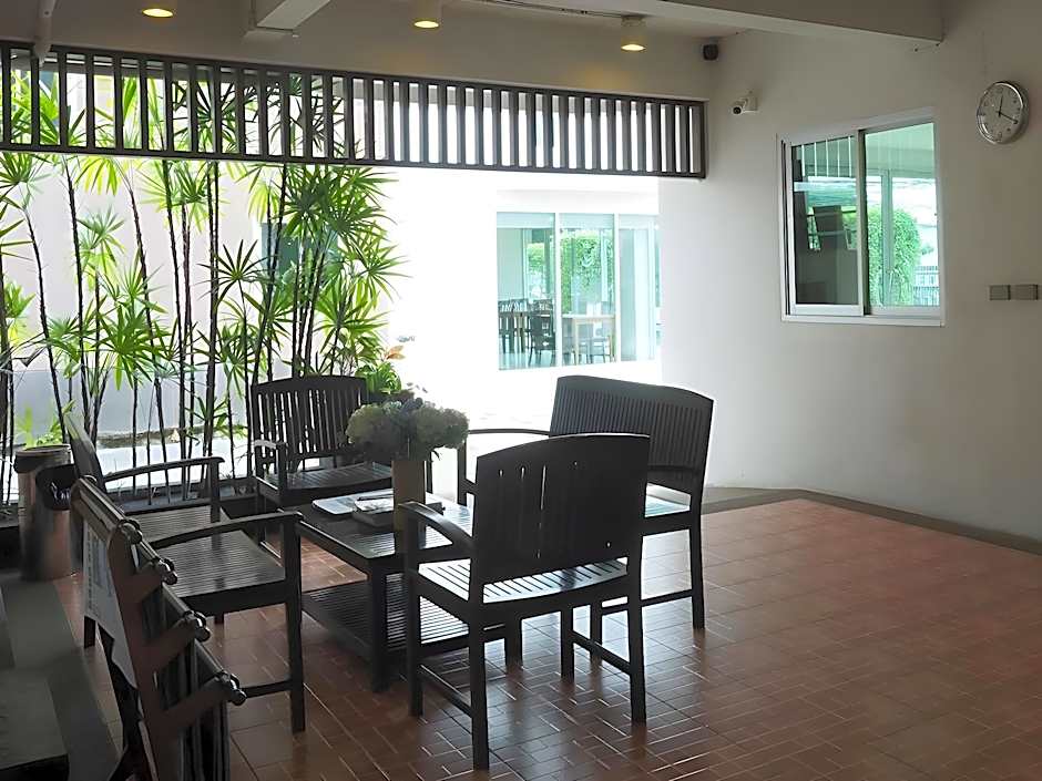 The Ivory, Suvarnabhumi Airport