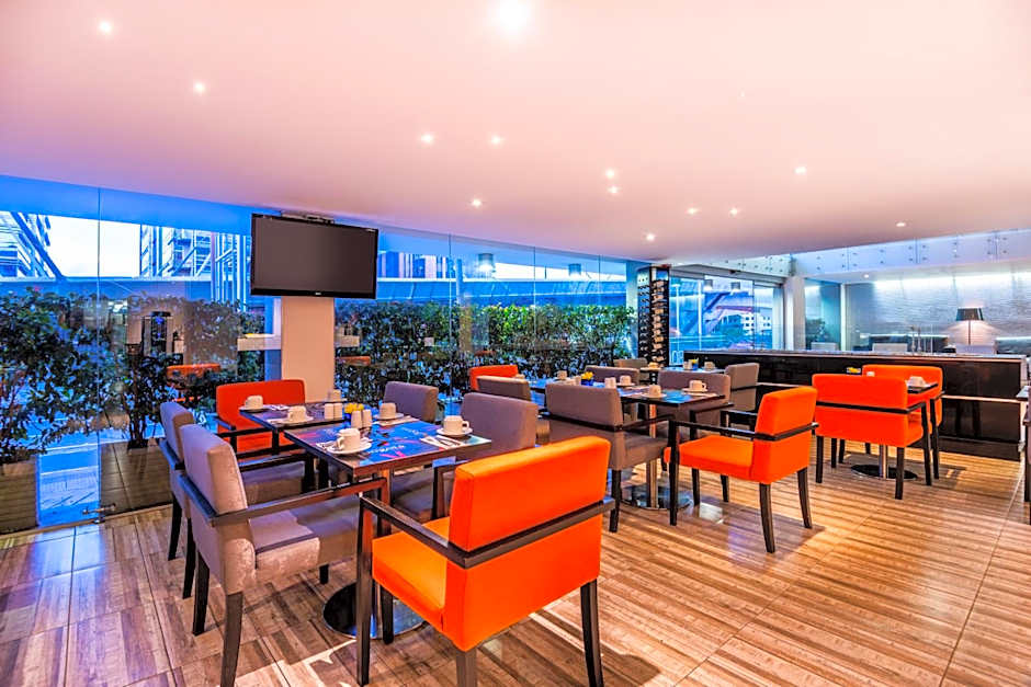 Bogotá 100 Design Hotel By Sarasti