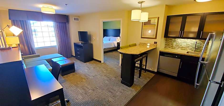 Staybridge Suites : Eau Claire - Altoona By IHG