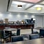 La Quinta Inn & Suites by Wyndham Visalia/Sequoia Gateway