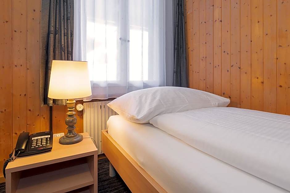 Jungfrau Lodge, Swiss Mountain Hotel