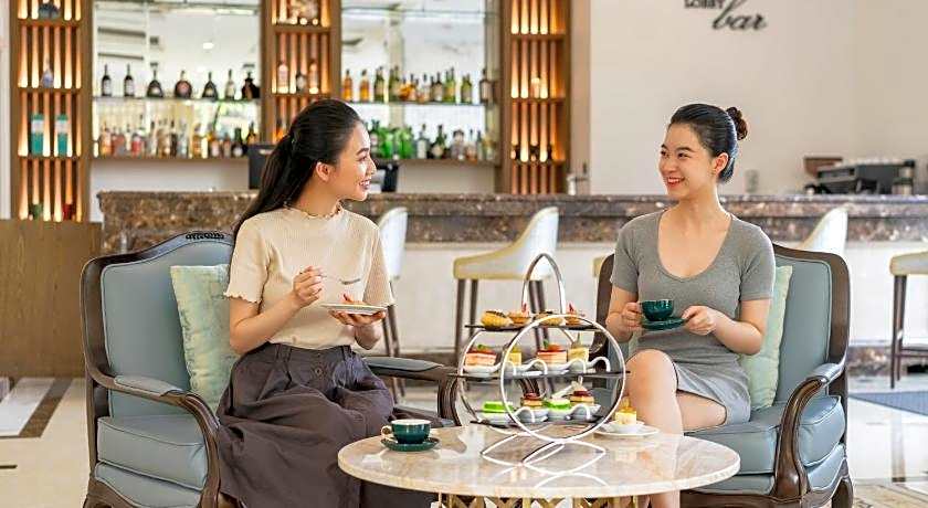 Four Points by Sheraton Lang Son