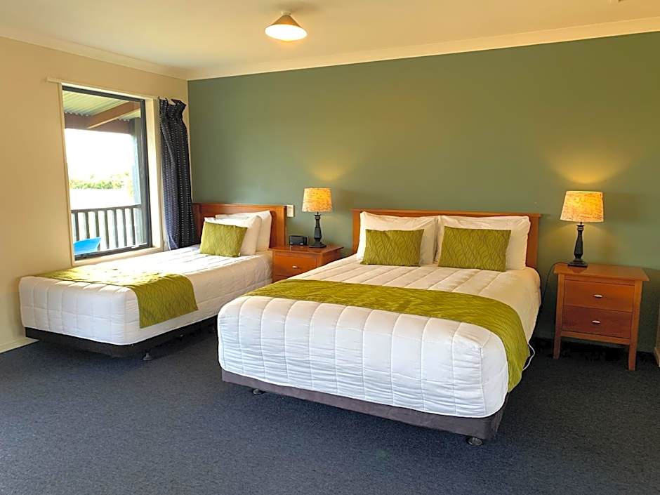 Haast River Motels & Holiday Park