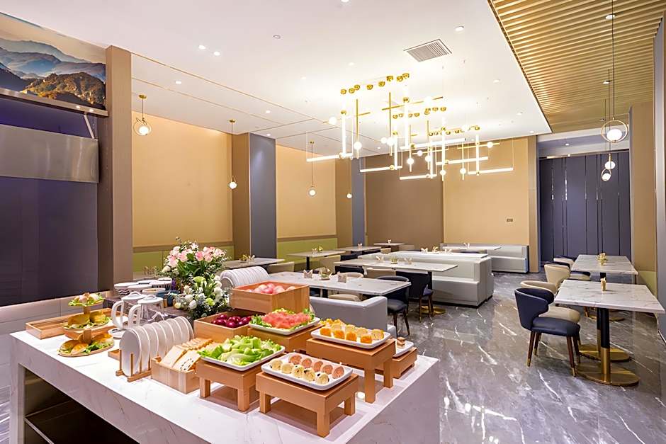 Atour Hotel Hefei Shushan High-Tech Industrial Park West Changjiang Road – Hefei, VA