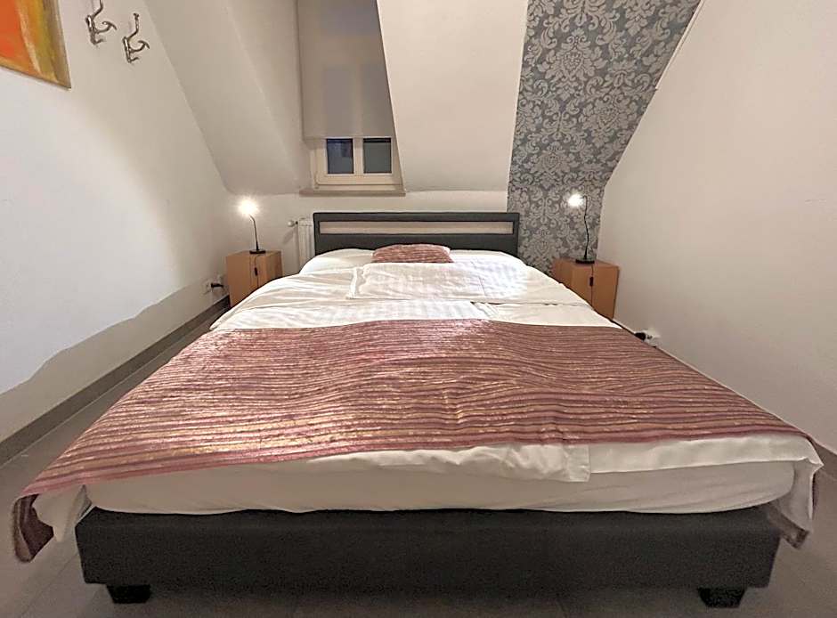 FHS ApartHotel