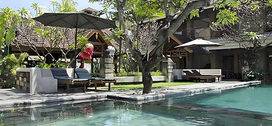 Fourteen Roses Beach Hotel