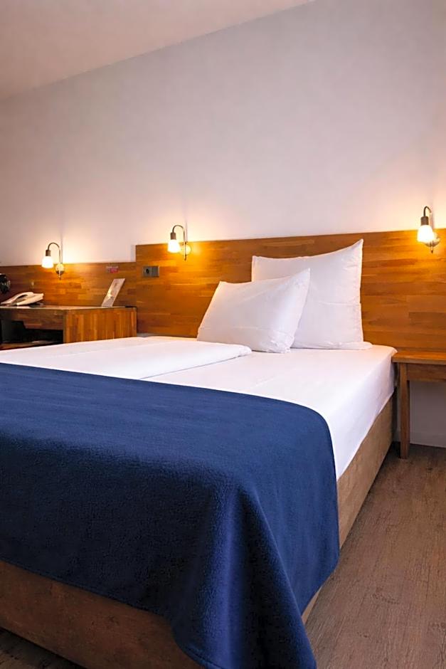Luna Inn Stuttgart City
