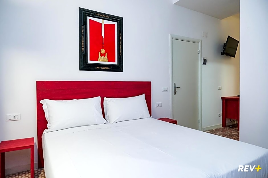Lia Art Hotel