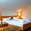 Alembra - Hotel zur Moselbrücke