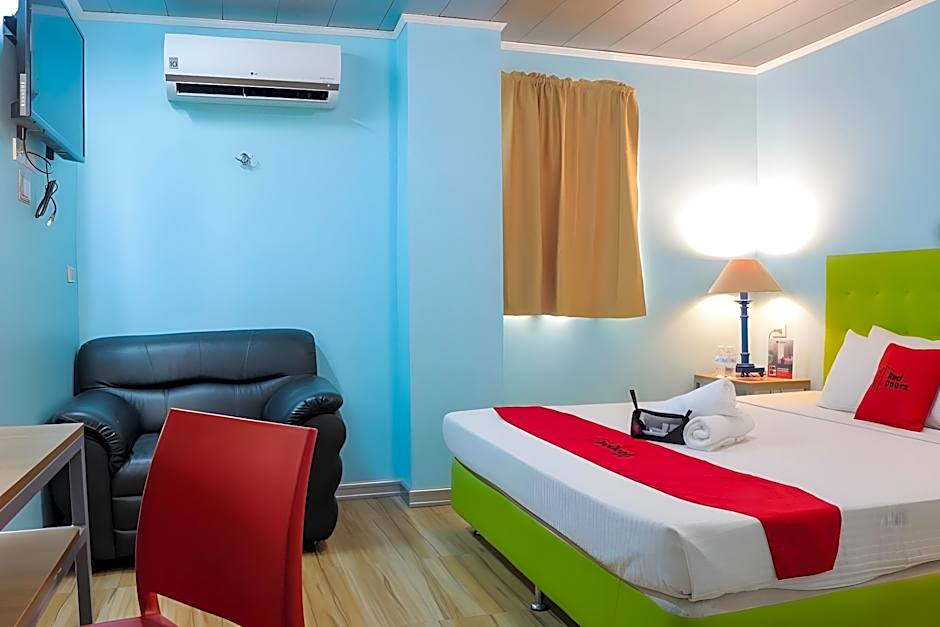 RedDoorz Plus New Era Budget Hotel Mandaue former RedDoorz Plus near UV Mandaue Cebu