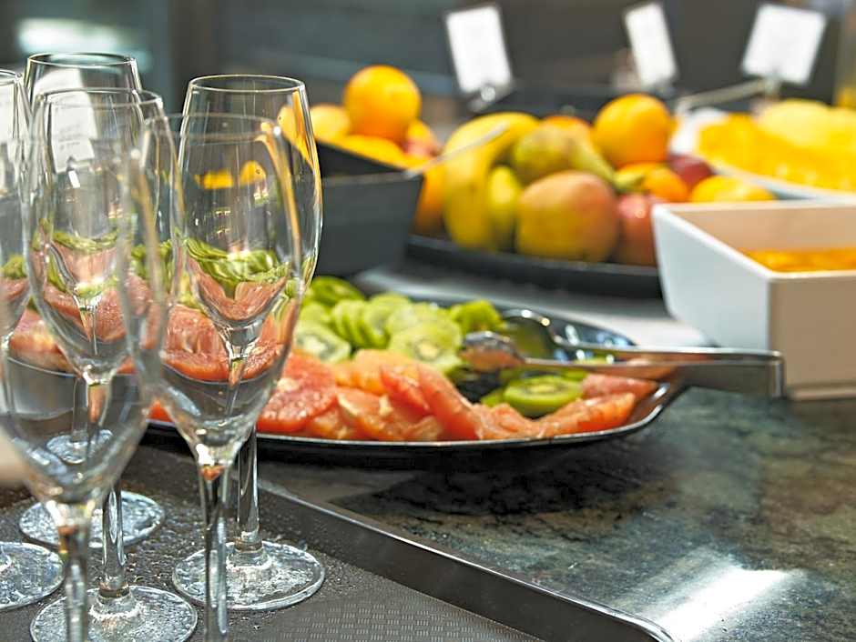 Protur Turo Pins 4* SUP