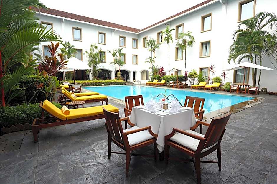 The Fern Kochi, Series by Marriott