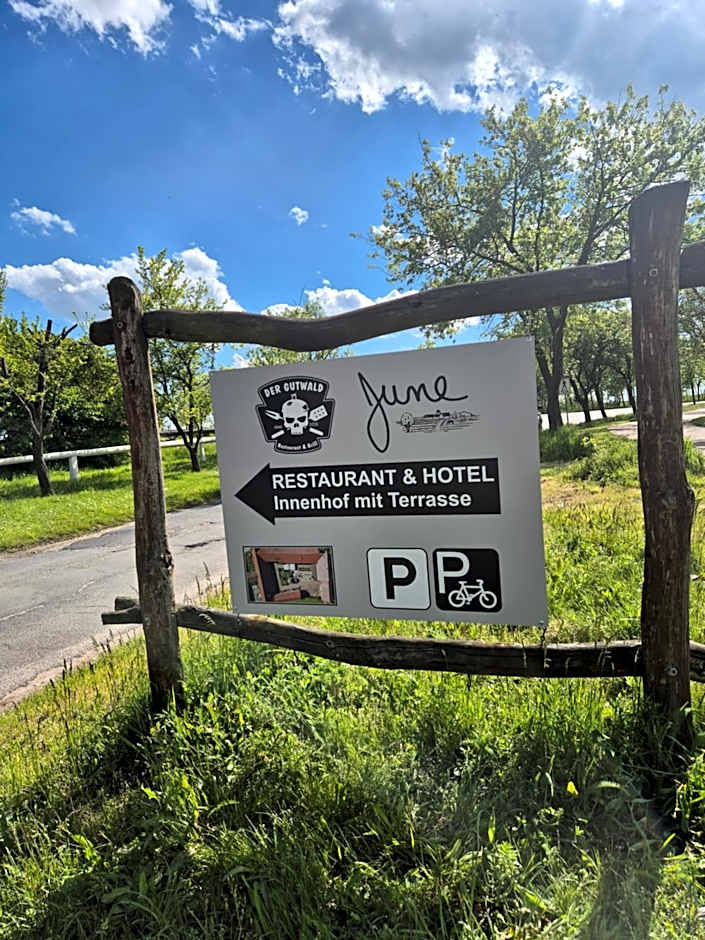 Project JUNE - ehemals Landgasthof Jüterbog