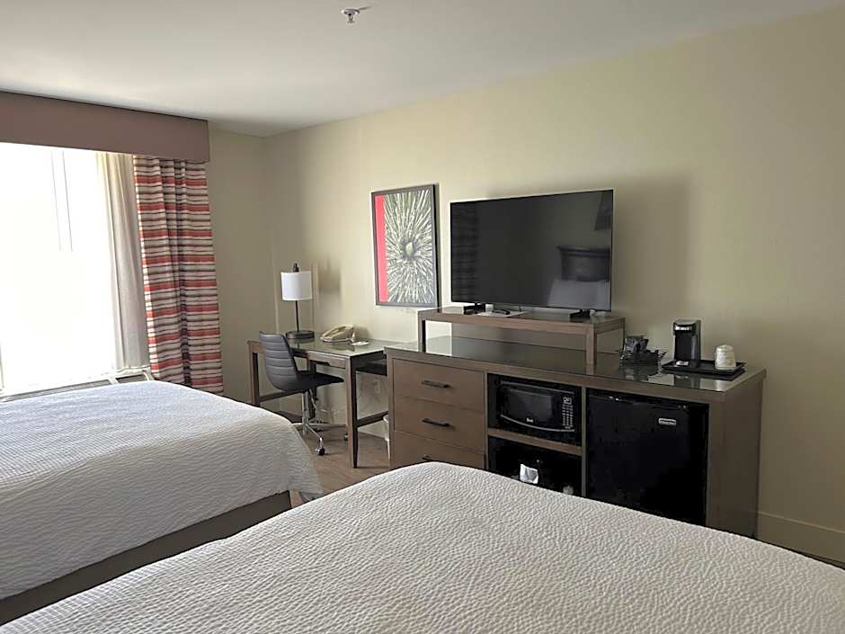 Holiday Inn & Suites - Barstow By IHG