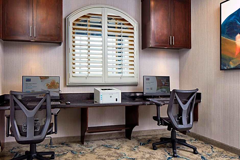 Hilton Garden Inn Valencia Six Flags