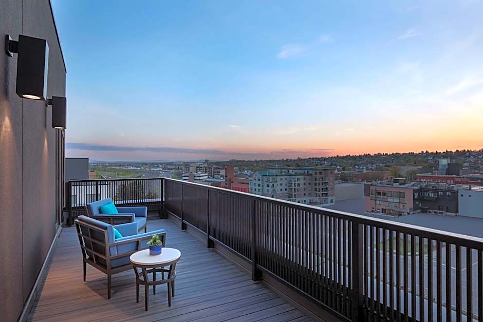 Delta Hotels by Marriott Thunder Bay