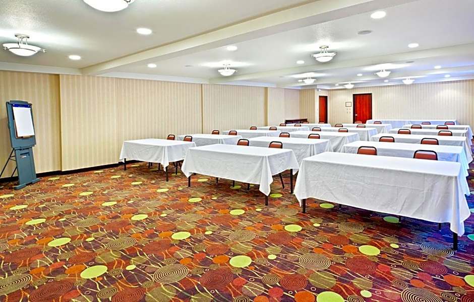 Holiday Inn Express Portland South - Lake Oswego By IHG
