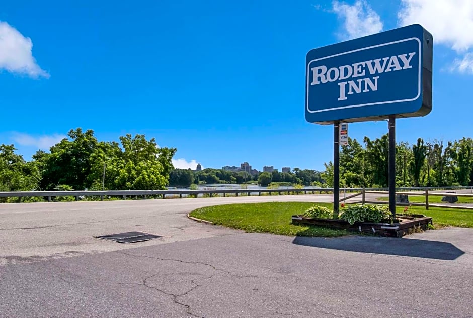 Rodeway Inn Wormleysburg - Harrisburg