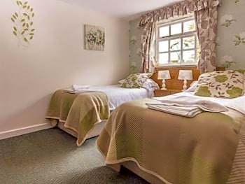 The Greyhound Wigginton