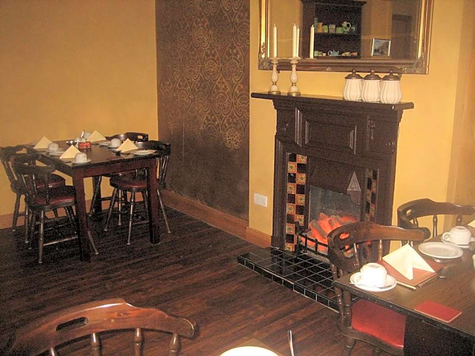 Ashleigh House Bed & Breakfast