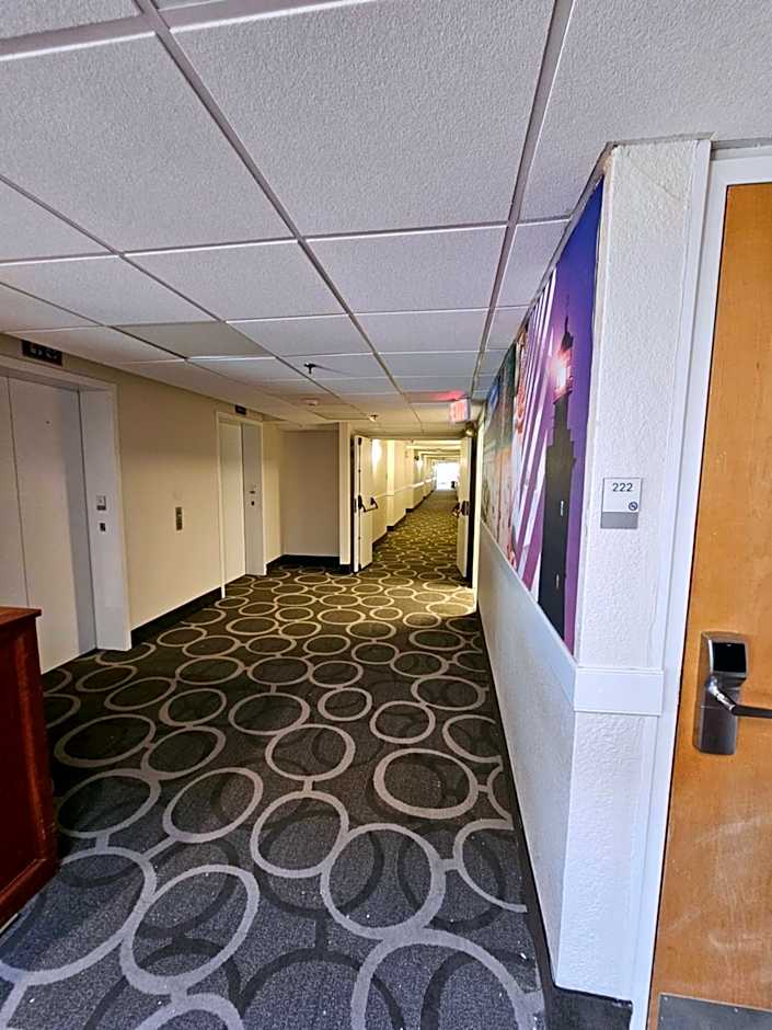 Germaine Inn South Portland