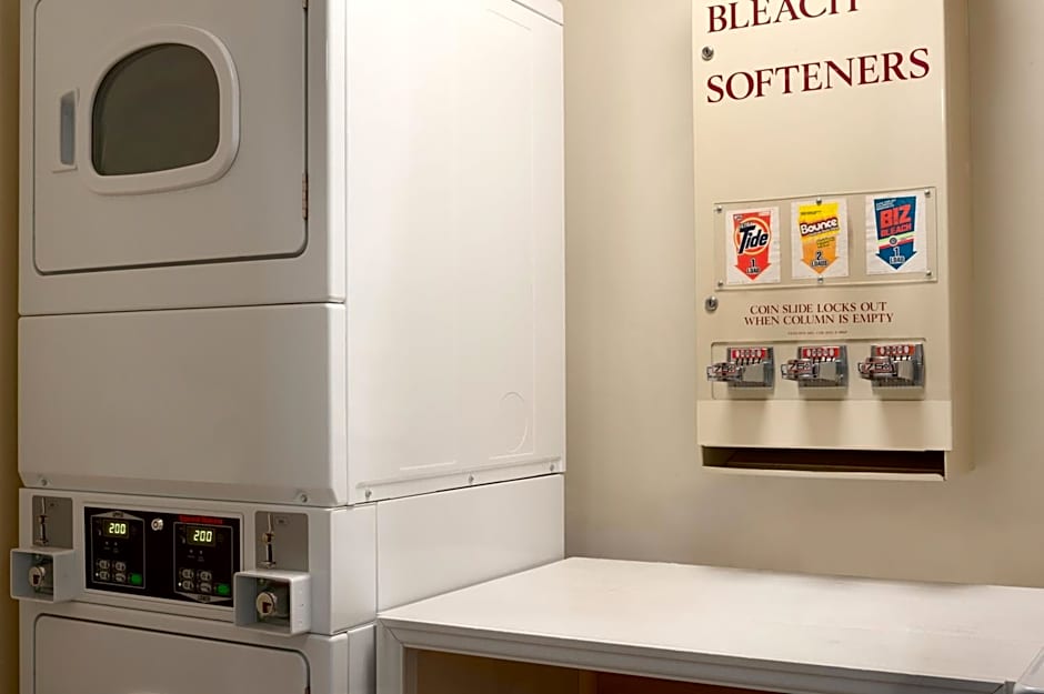 Ramada by Wyndham Newark/Wilmington