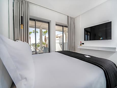 Twin Room with Terrace