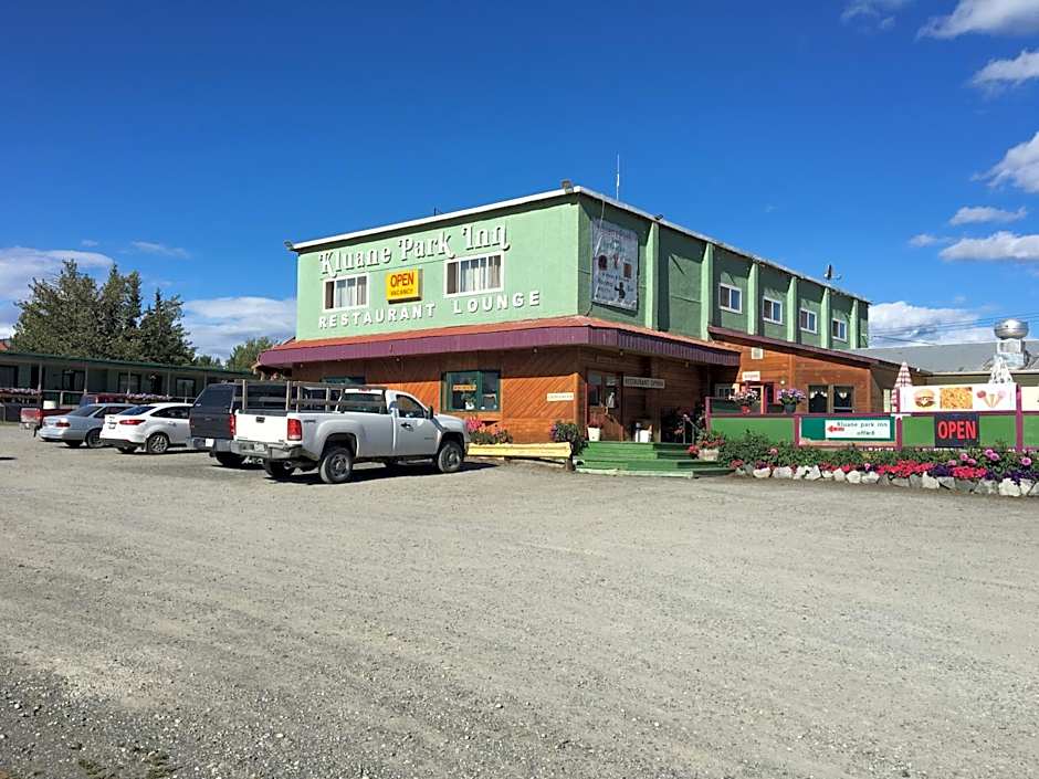 Kluane Park Inn