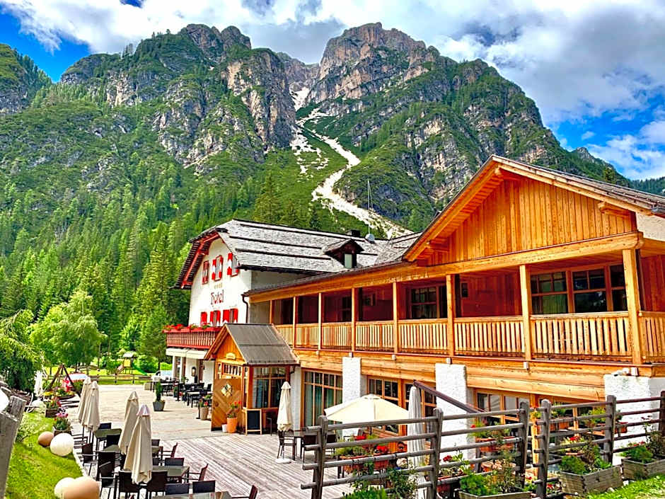 Alpin Natur Hotel Brückele