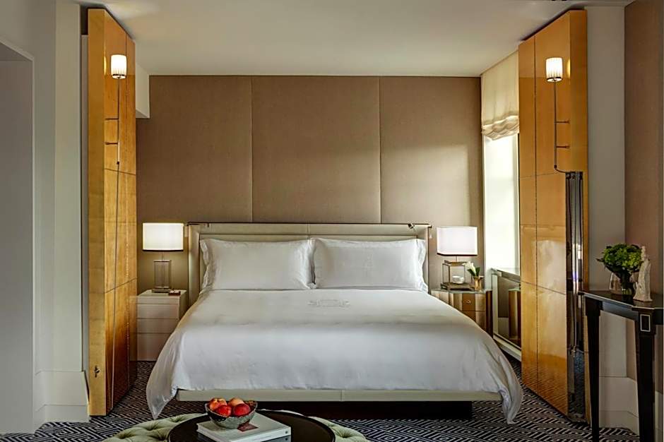 The Carlyle, A Rosewood Hotel