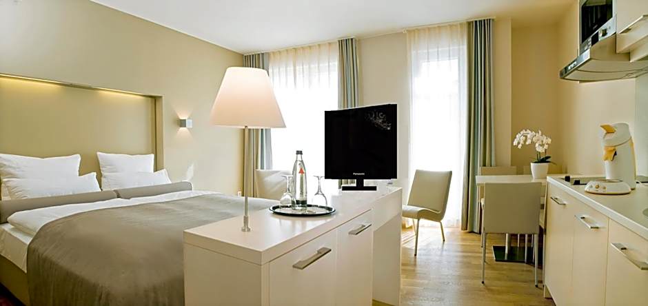 Nymphe Strandhotel & Apartments