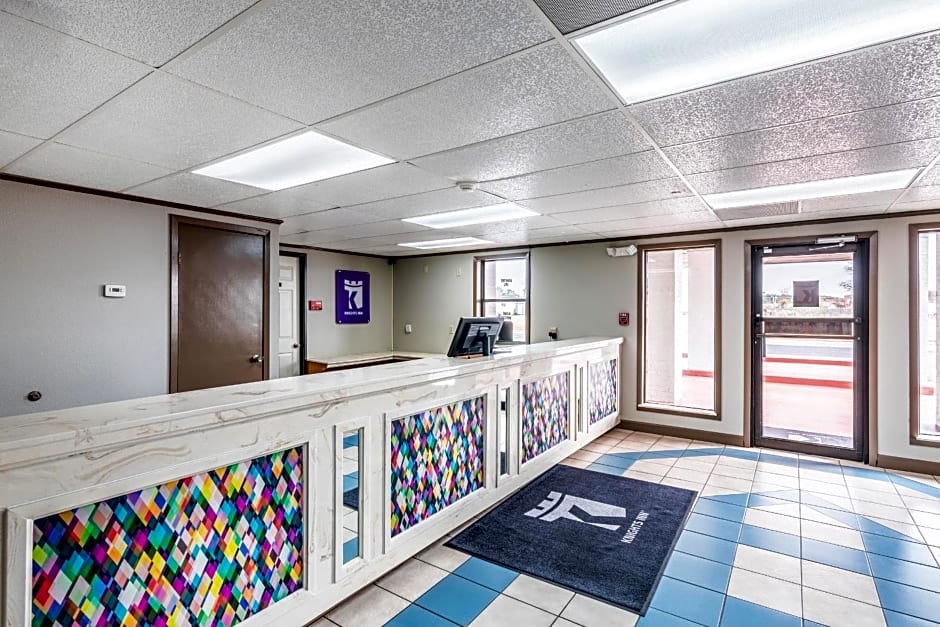 Knights Inn Searcy