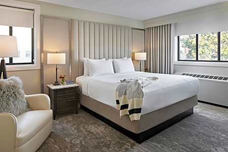 One Bedroom Suite Kitchenette