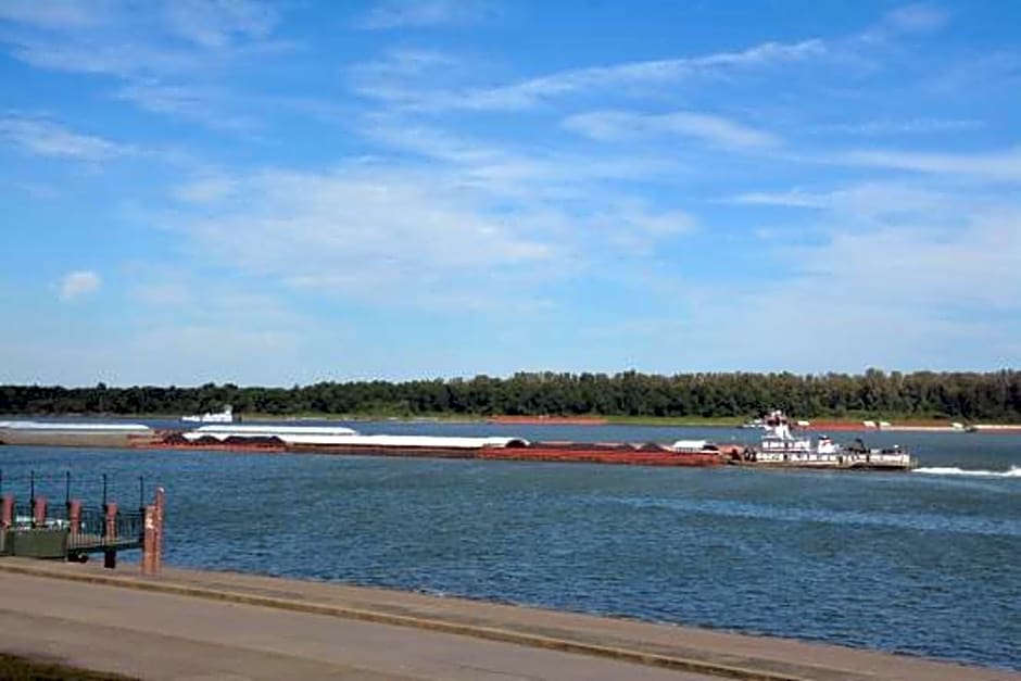 Holiday Inn Paducah Riverfront By IHG